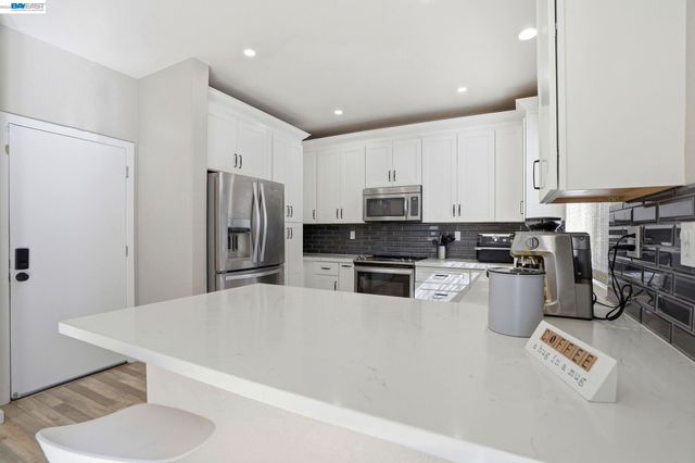 1184 Shadowcliff Ct, Brentwood, CA 94513