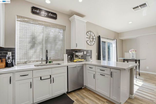 1184 Shadowcliff Ct, Brentwood, CA 94513