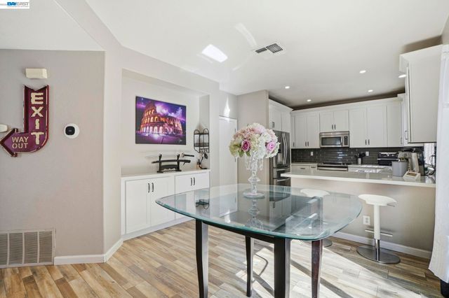 1184 Shadowcliff Ct, Brentwood, CA 94513