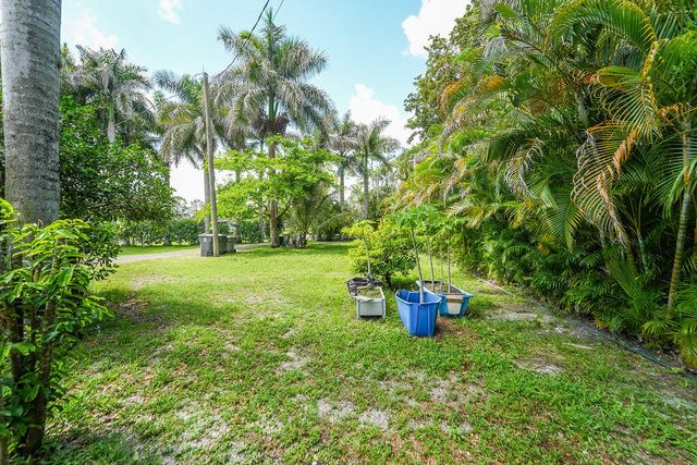 6929 N 120th Ave Avenue N, The Acreage, FL 33412