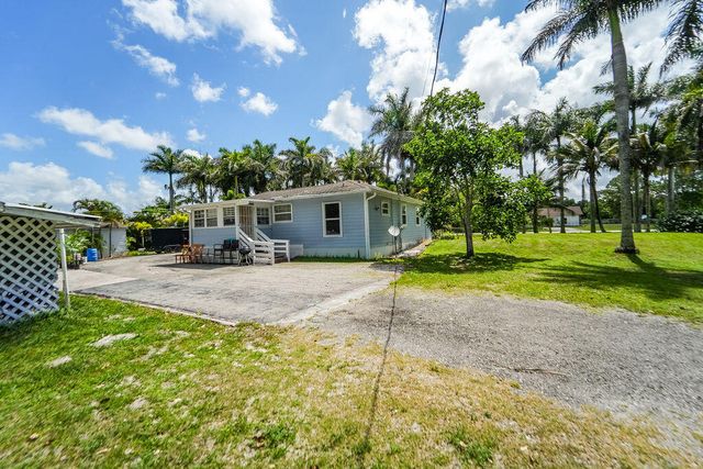 6929 N 120th Ave Avenue N, The Acreage, FL 33412