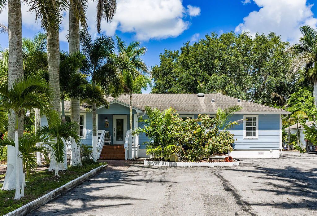6929 N 120th Ave Avenue N, The Acreage, FL 33412