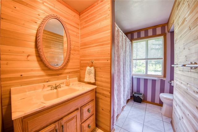 5422 Beechnut Dr, Richland, PA 15044