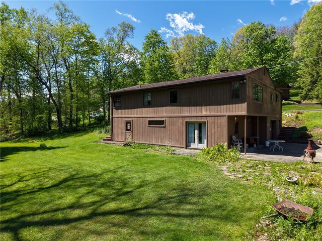 5422 Beechnut Dr, Richland, PA 15044