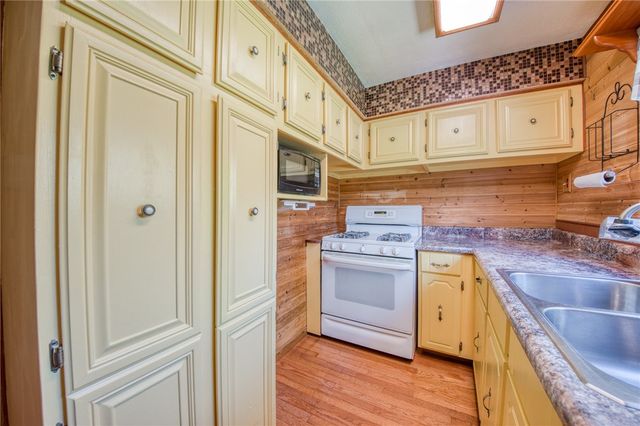 5422 Beechnut Dr, Richland, PA 15044