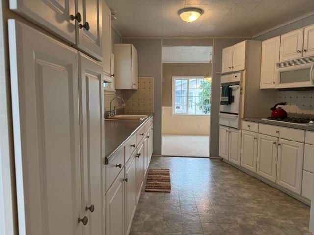 200 N El Camino Real 150, Oceanside, CA 92058