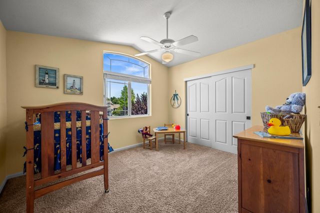 953 Carter St, Folsom, CA 95630