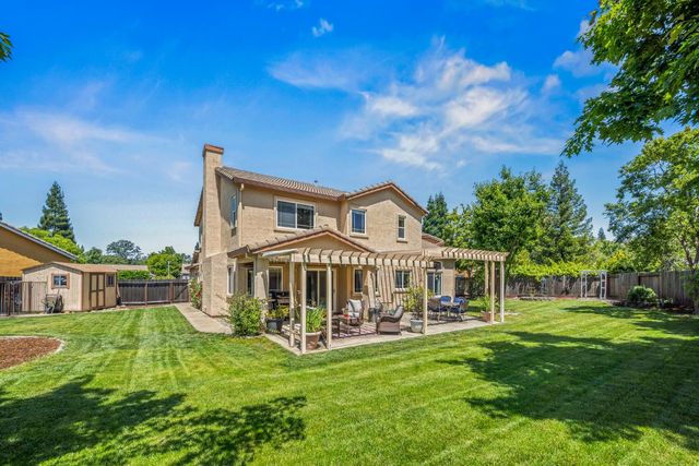953 Carter St, Folsom, CA 95630