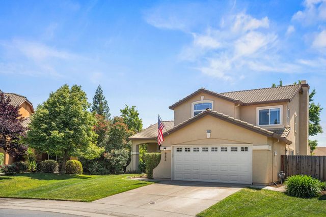 953 Carter St, Folsom, CA 95630