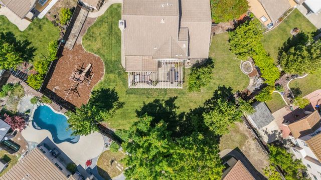 953 Carter St, Folsom, CA 95630