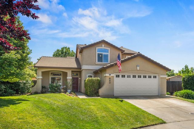 953 Carter St, Folsom, CA 95630