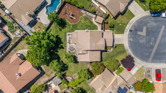 953 Carter St, Folsom, CA 95630