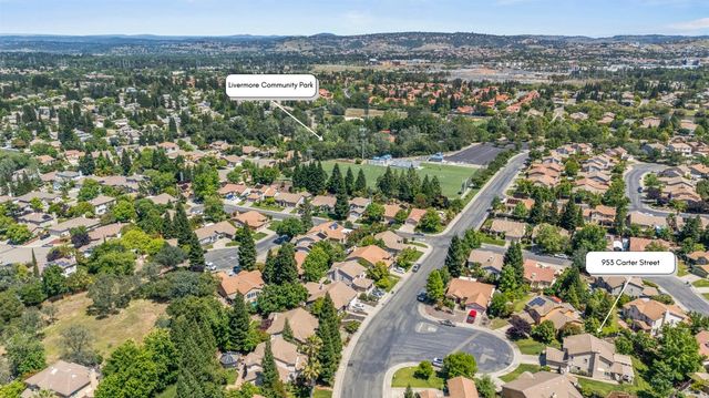 953 Carter St, Folsom, CA 95630