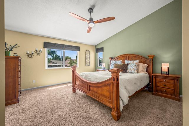 953 Carter St, Folsom, CA 95630