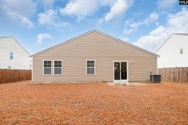 205 Carriagebrook Circle, Camden, SC 29020