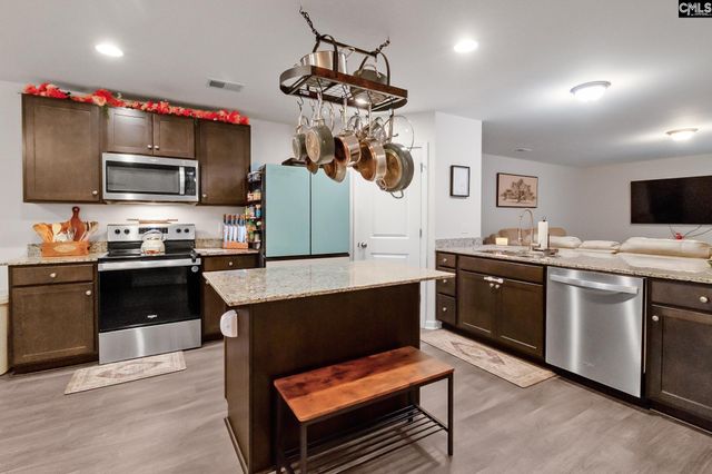 205 Carriagebrook Circle, Camden, SC 29020