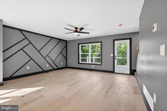 591 BELLE VISTA DR, Enola, PA 17025