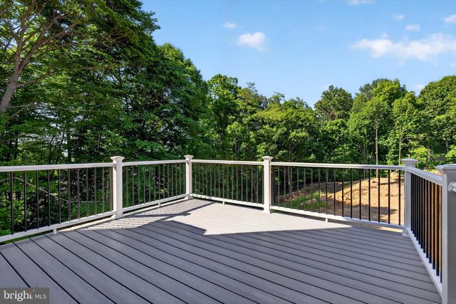 591 BELLE VISTA DR, Enola, PA 17025