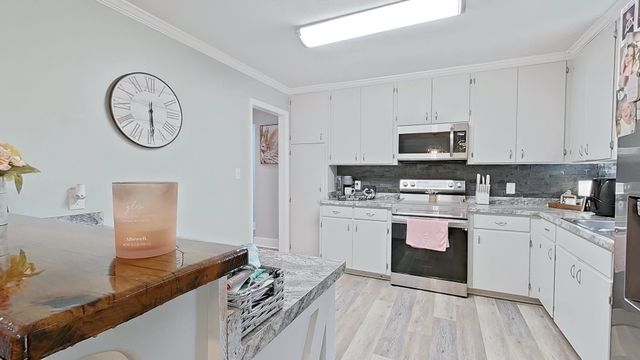 1014 Robin Drive, Thomasville, GA 31757