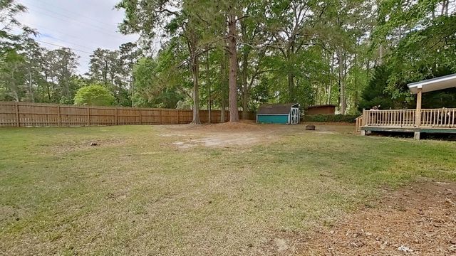 1014 Robin Drive, Thomasville, GA 31757