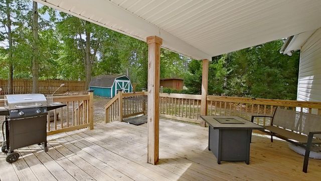 1014 Robin Drive, Thomasville, GA 31757