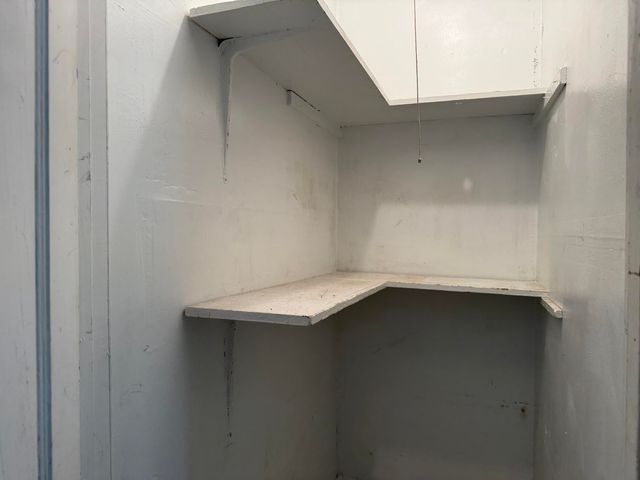 2822 E Cherry Street, Springfield, MO 65802