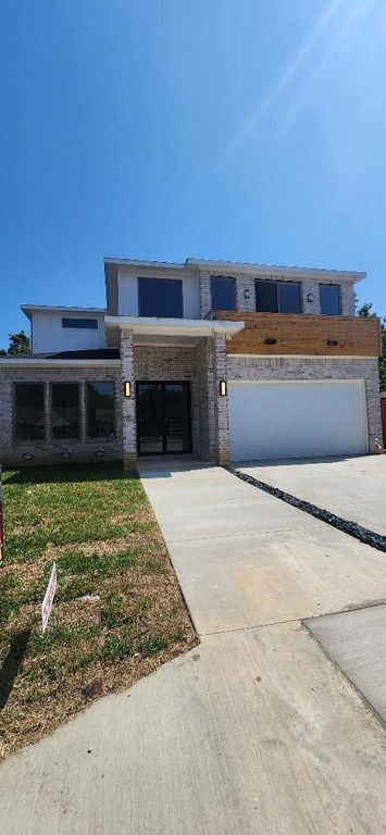 3338 Sylvan Avenue, Dallas, TX 75212