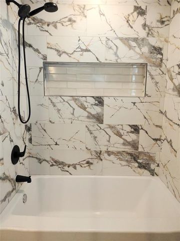 8404 Stonewood Drive, Oklahoma City, OK 73135