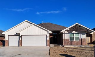 8404 Stonewood Drive, Oklahoma City, OK 73135