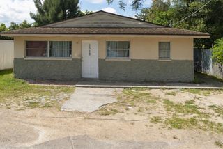 1512 OAK DRIVE, Fort Myers, FL 33907