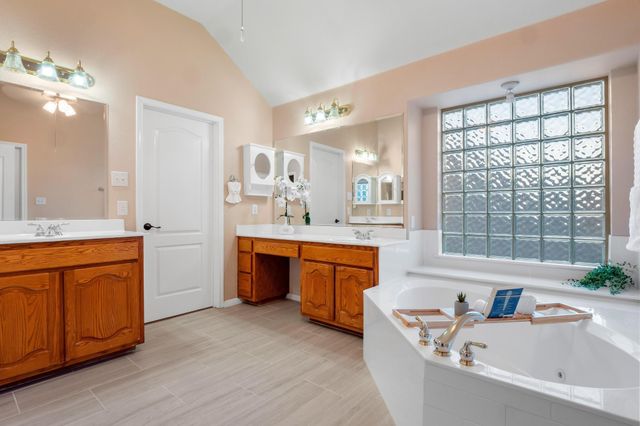 2919 Cashell Wood DR, Cedar Park, TX 78613