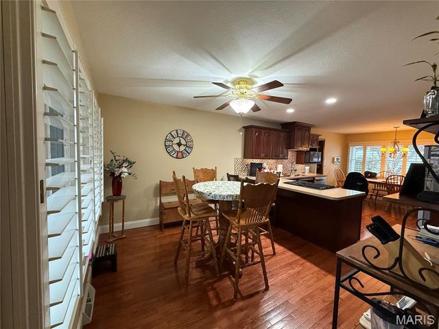 2304 Fontaine Drive, Alton, IL 62002