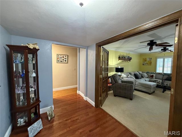 2304 Fontaine Drive, Alton, IL 62002