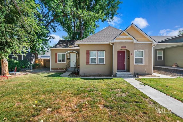 1113 Blaine St, Caldwell, ID 83605