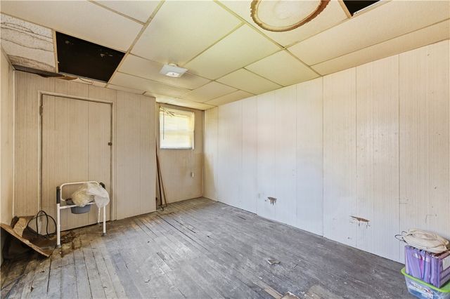 2102 N Charles St, Charles Street Valley, PA 15214