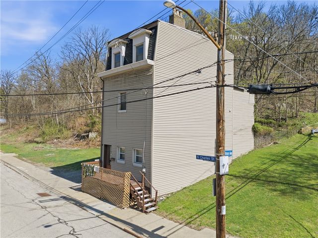 2102 N Charles St, Charles Street Valley, PA 15214
