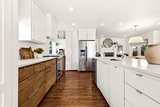 10419 Yorkford Drive, Dallas, TX 75238