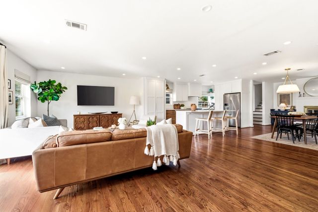 10419 Yorkford Drive, Dallas, TX 75238