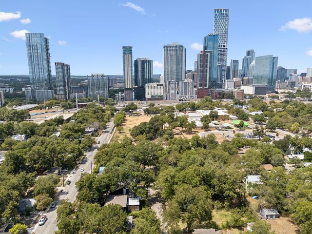 1204 Taylor ST, Austin, TX 78702