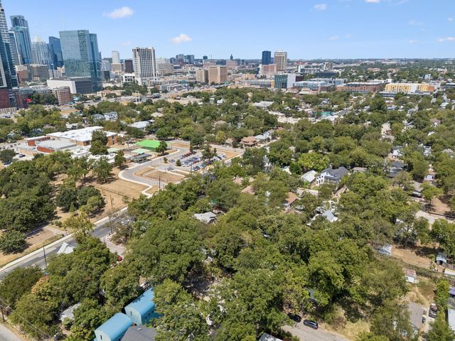 1204 Taylor ST, Austin, TX 78702