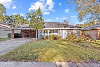 806 Dulles Drive, Lafayette, LA 70506