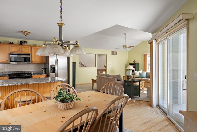 25 W BAYBERRY DR, Long Beach Township, NJ 08008