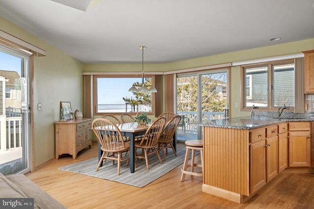 25 W BAYBERRY DR, Long Beach Township, NJ 08008