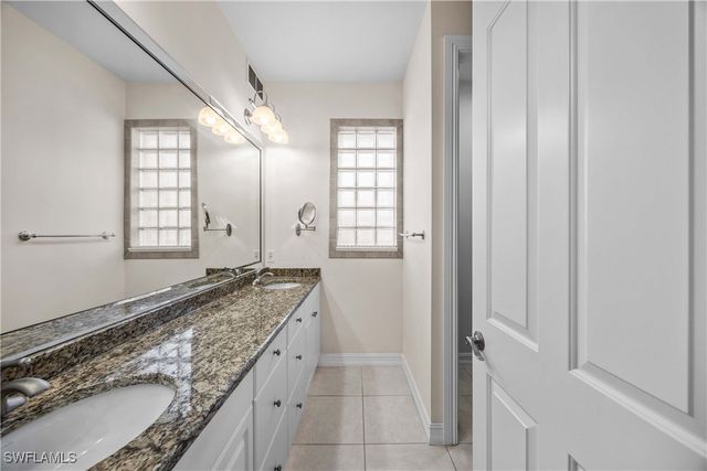 691 92nd AVE N, Naples, FL 34108