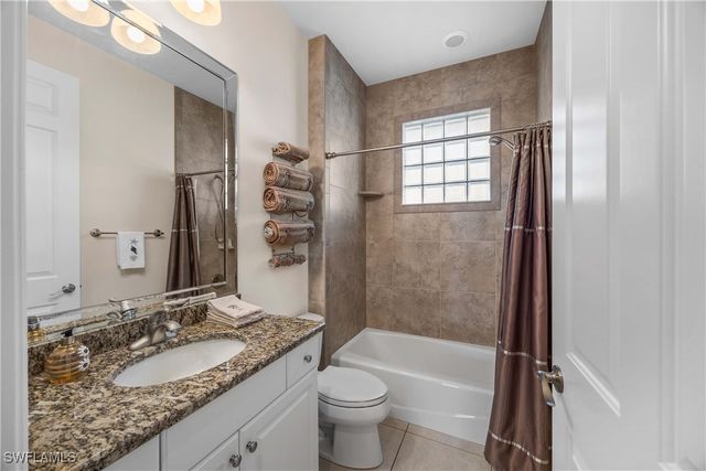 691 92nd AVE N, Naples, FL 34108