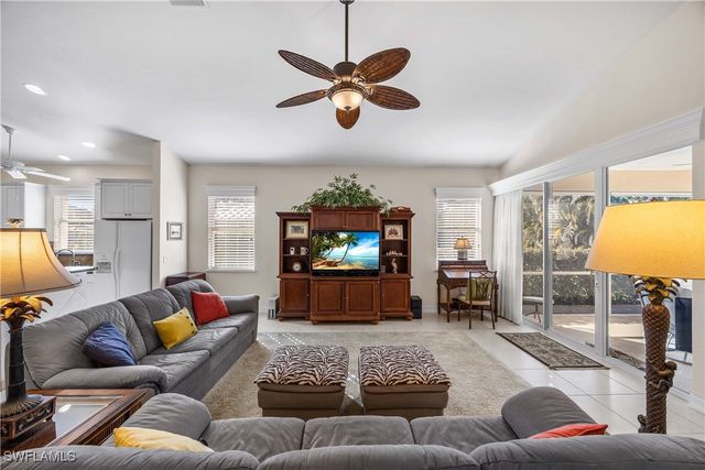 691 92nd AVE N, Naples, FL 34108