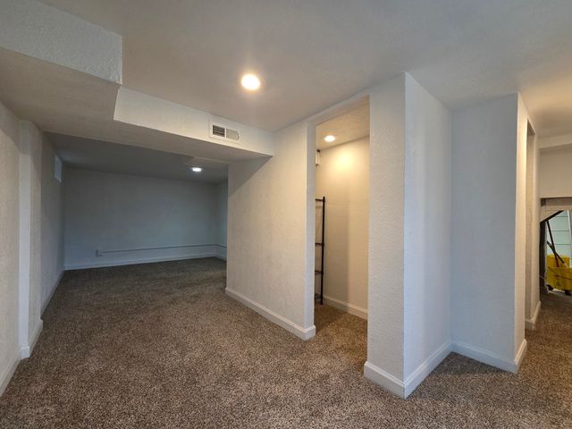 3304 12th Street, Rock Island, IL 61201