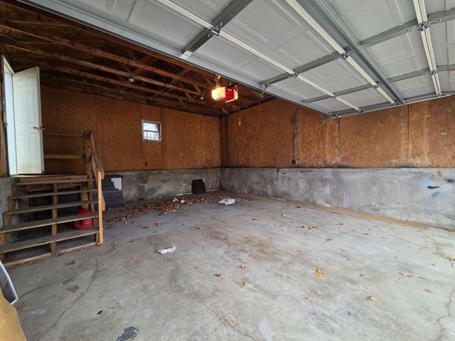 3304 12th Street, Rock Island, IL 61201
