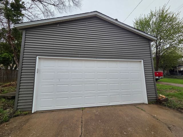3304 12th Street, Rock Island, IL 61201