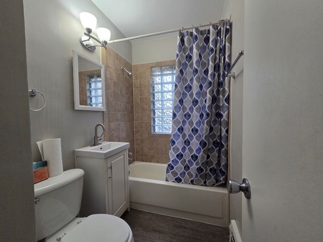 3304 12th Street, Rock Island, IL 61201